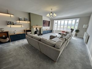 Photo 4- click for photo gallery